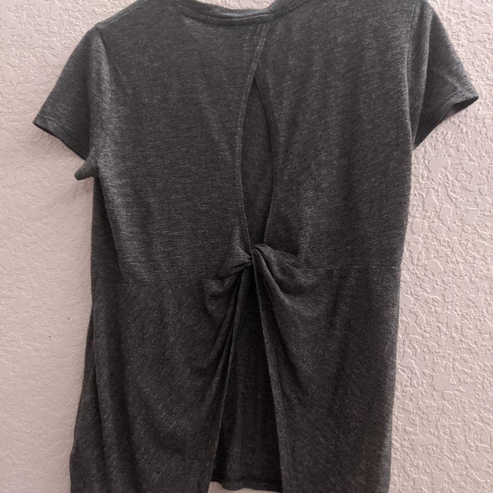 Grey Athleta open back shirt